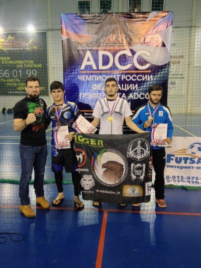 Азамат Шибилов завоевал путевку на Чемпионат Европы по грэпплингу