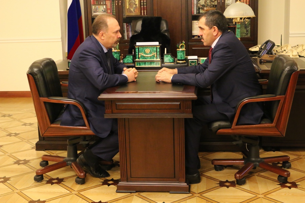 Михаил Мень и Юнус-Бек Евкуров обсудили ситуацию в сфере строительства в Ингушетии