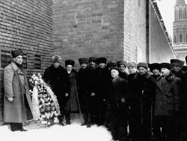 9 января 1957 году был издан указ о восстановлении Чечено-Ингушской АССР