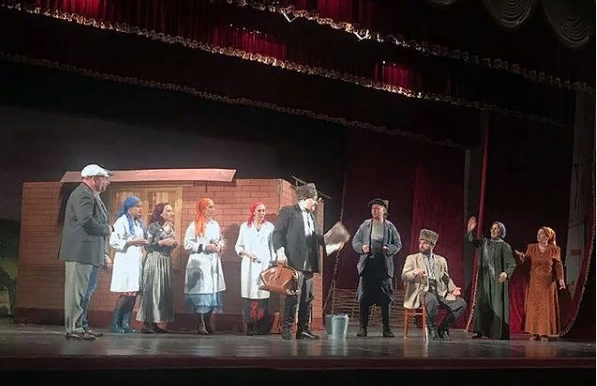 Артисты Ингушского драмтеатра приглашают на спектакль в онлайн-формате «Мой мальчик» на родном языке