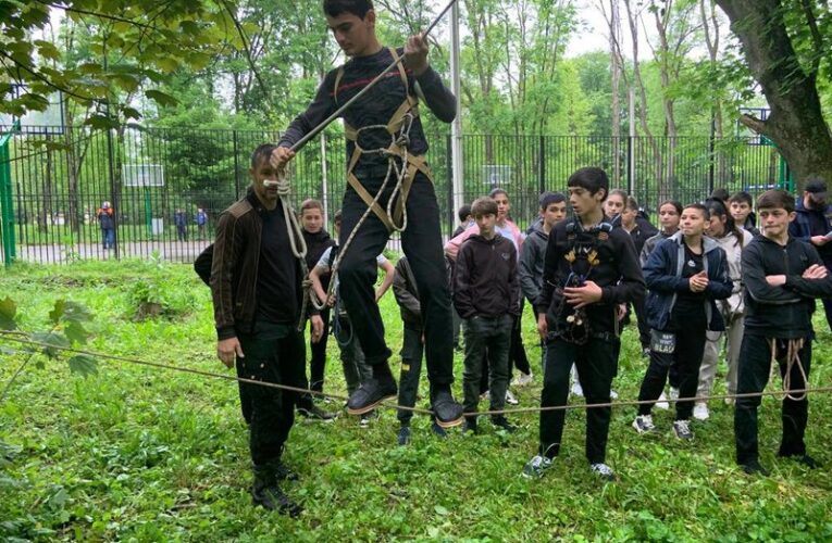 В Малгобеке состоялся муниципальный этап Всероссийских соревнований «Школа безопасности»