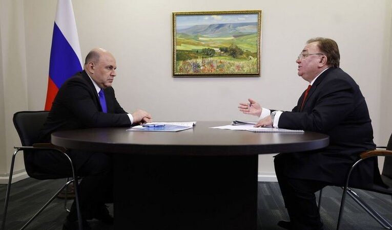 Глава Ингушетии Калиматов встретился на Кавказском инвестиционном форуме с премьер-министром Мишустиным