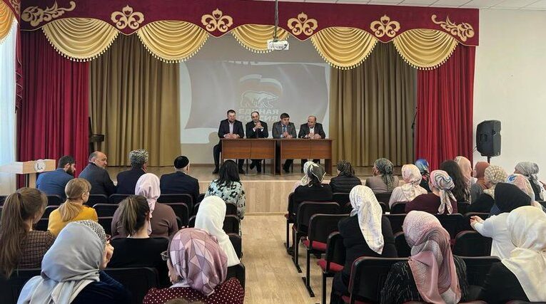 Депутаты-единороссы обсудили с жителями Ингушетии Народную программу