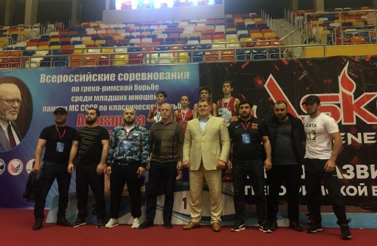 Ингушские классики стали медалистами турнира памяти Арипа Абакарова