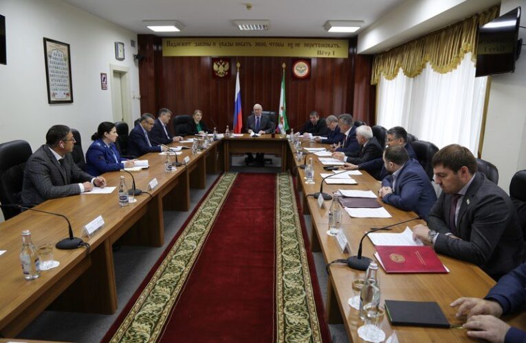 Ингушские парламентарии заслушают отчет Главы республики о работе правительства за 2021 год