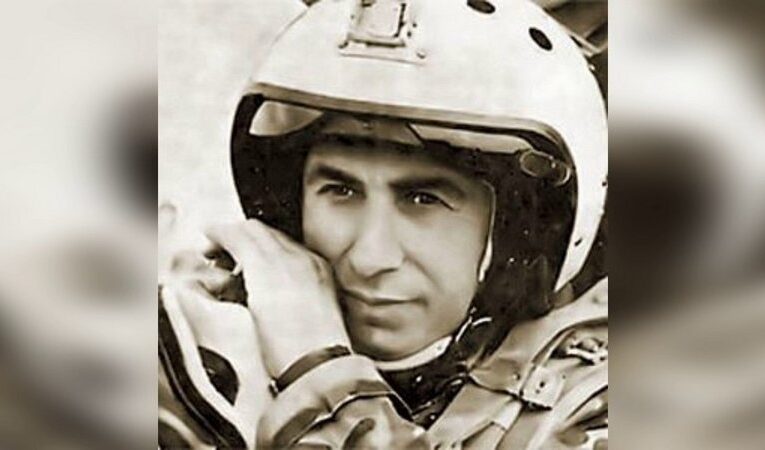 К 80-летию летчика-снайпера, первого Героя России Суламбека Осканова