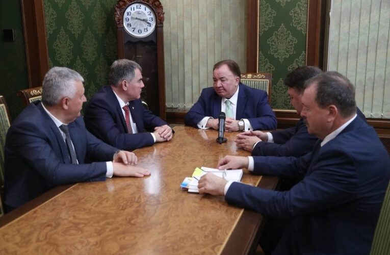 Калиматов обсудил с заместителем полпреда Президента России в СКФО реализацию нацпроектов в Ингушетии