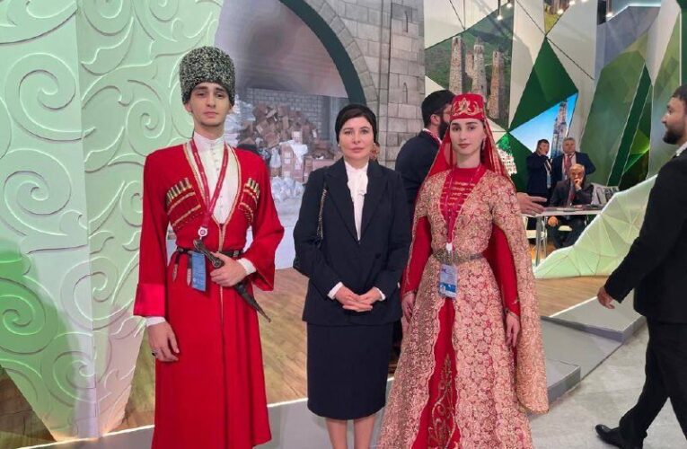 Министр культуры Ингушетии на Кавказской инвествыставке обсудила с коллегами развитие художественных промыслов