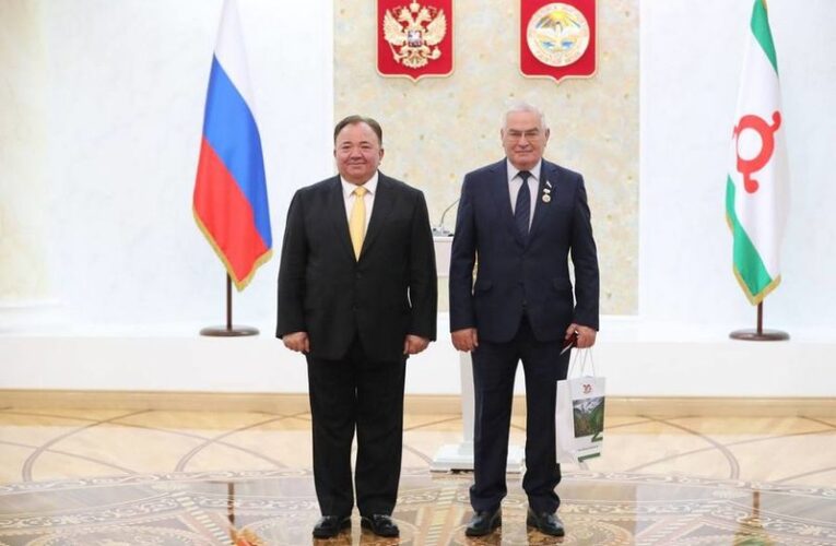 Председатель парламента Ингушетии поздравил Главу республики с днем рождения