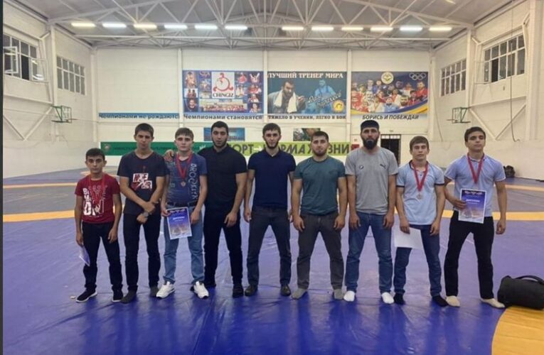 Спортсмены Назрановского района Ингушетии успешно выступили на первенстве по комплексному единоборству